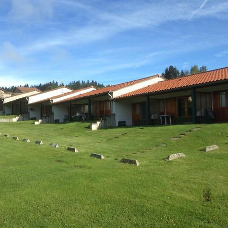 Le Domaine De Fonteline Apartman Allègre Kültér fotó